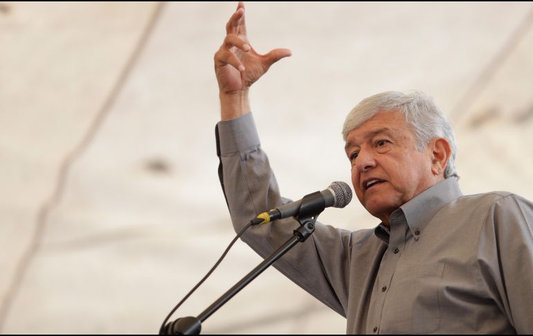López Obrador negó que haya una alianza de facto con Elba Esther Gordillo. SUN/ARCHIVO