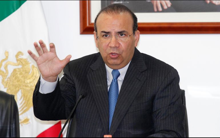 “Yo en lo personal le tengo respeto y estima al gobernador de Chihuahua, fuimos compañeros en Cámara y adversarios leales