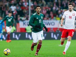 Tanto Vela (I) como los Dos Santos han estado entrenándose bajo un programa que les diseñó el seleccionador Juan Carlos Osorio. MEXSPORT/ARCHIVO