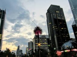 En la sesión se negociaron 302.2 millones de títulos en los mercados global y local. FACEBOOK / Bolsa Mexicana de Valores