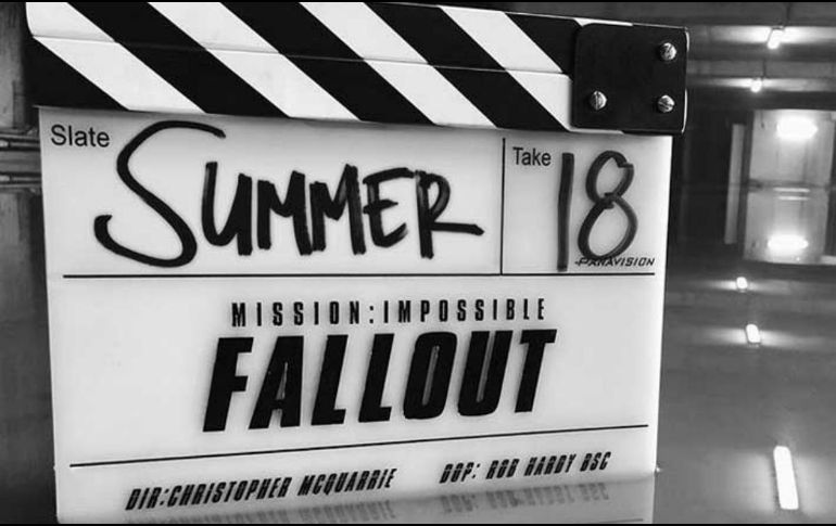 En la claqueta se puede leer también el nombre de Christopher McQuarrie, como el director. INSTAGRAM/tomcruise