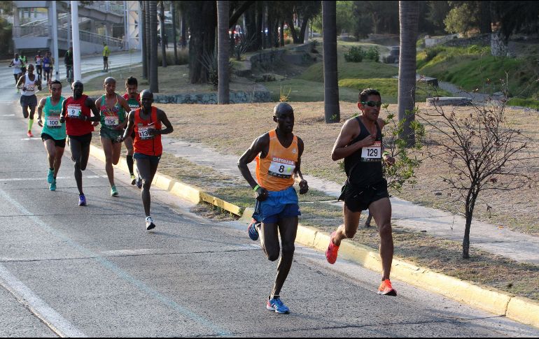 Se les pide a los conductores mantener la calma y tomar rutas alternas para evitar el congestionamiento vial en la zona. EL INFORMADOR/ ARCHIVO