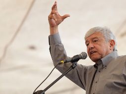 Sin titubeos, Andrés Manuel asegura que es el único que puede acabar con la corrupción en México. SUN / ARCHIVO