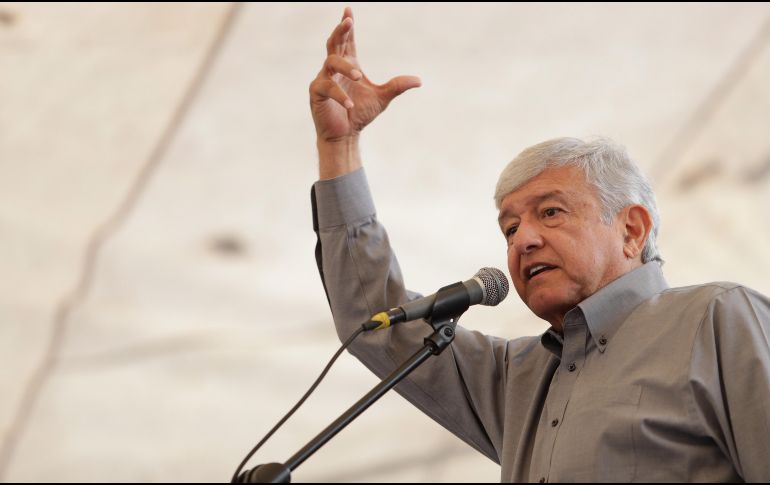 Sin titubeos, Andrés Manuel asegura que es el único que puede acabar con la corrupción en México. SUN / ARCHIVO