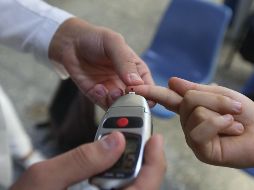 Las detecciones en la estrategia PrevenIMSS se aplican incluso a jóvenes sin sintomatología. EL INFORMADOR/Archivo