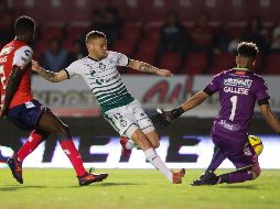 Santos Laguna llegó a siete unidades en la clasificación general y Tiburones Rojos acumuló dos puntos. MEXSPORT / Isabel