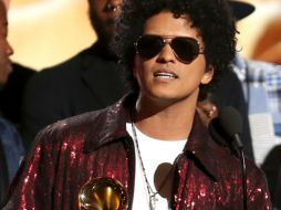 Bruno Mars demostró que, con su disco “24K Magic”, es capaz de encumbrarse en lo más alto del mundo sonoro.