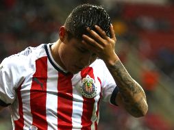 Chivas continúa en un tobogán que parece no tener fin jugando en casa, ya que los errores individuales les han costado partidos. MEXSPORT / ARCHIVO