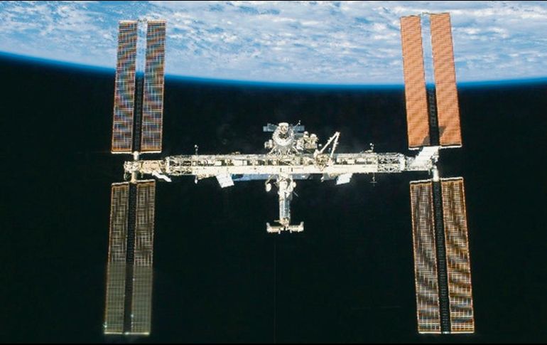 Rusos y estadounidenses esperan continuar su alianza en la EEI hasta 2024. AFP