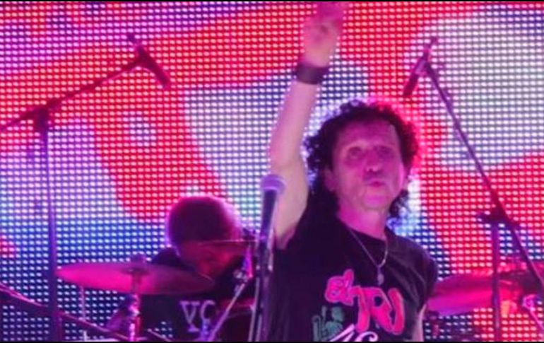 Las opiniones sobre la forma en la que Lora pidió a estas personas abandonar su concierto son diversas .ESPECIAL/YOUTUBE