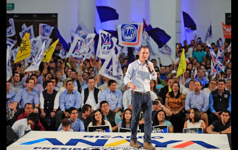 Ayer, Ricardo Anaya se reunió con militantes del PAN, PRD y MC en Sinaloa. SUN/I. Olivares