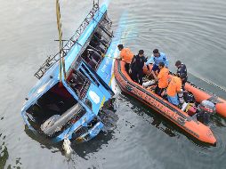 El accidente se produjo en la madrugada del lunes en el área de Daulatabad. AFP