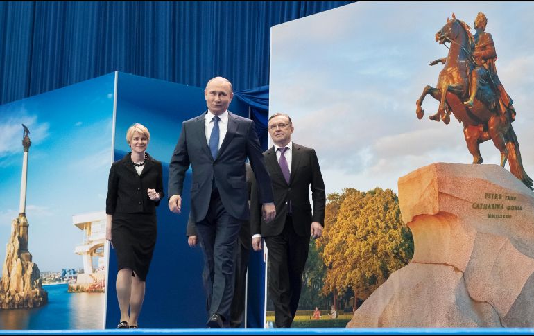 Putin dijo que su gobierno se abstendrá de cualquier represalia por el momento. AP/P. Golovkin