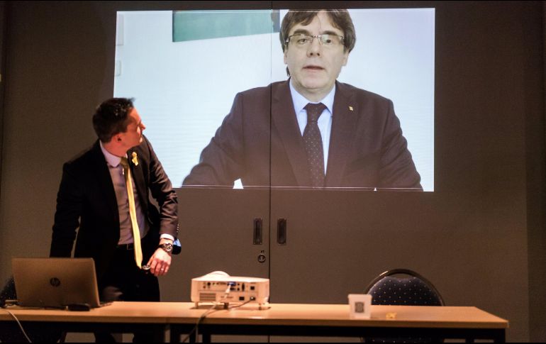 El expresidente de Cataluña huyó con cuatro de los miembros cesados de su Ejecutivo a Bruselas. EFE/S. Lecocq