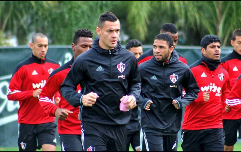 Derrotas seguidas ante León, Pumas, Toluca y América tienen en el fondo de la tabla y sin puntos a los Zorros, que están obligados a despertar y más porque estarán ante su afición. TWITTER / @atlasfc