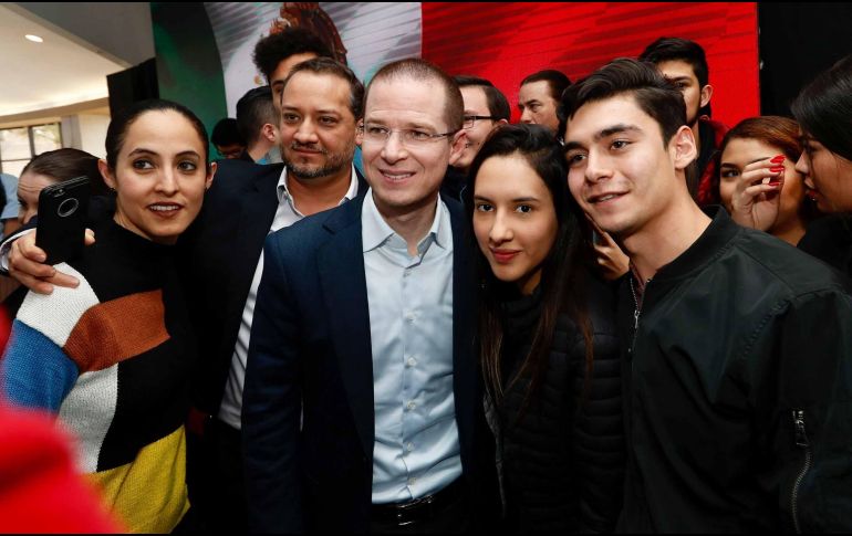 Anaya visitó ayer la universidad La Salle campus Chihuahua. SUN/B. Fregoso