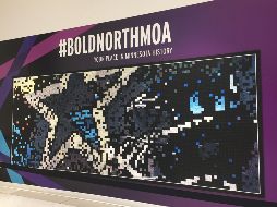 Cada que una persona publica una fotografía con el hashtag #TheBoldNorthMOA, se imprime una foto para el collage. EL INFORMADOR / P. Gallardo