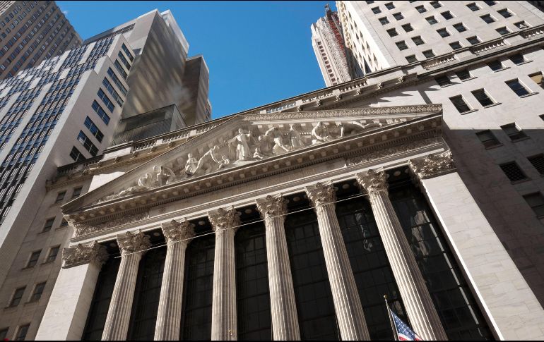 En el conjunto de la semana, el Dow Jones acumuló una pérdida del 4.1 por ciento, algo que no sucedía desde enero de 2016. AP / ARCHIVO