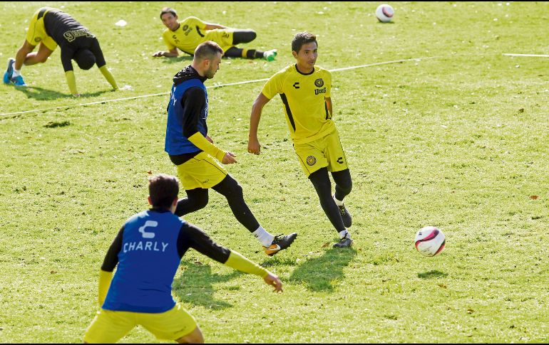 Motivados. Los Leones Negros llegan al compromiso ante los Alebrijes después de obteer su prmer triunfo del torneo ante Venados de Mérida. EL INFORMADOR/J. Camacho