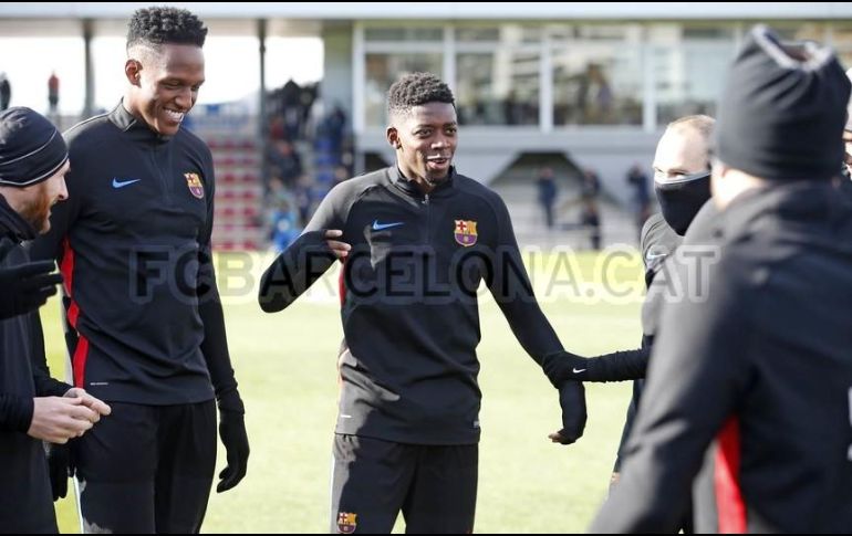 El centrocampista galo (C) se lesionó en Anoeta al sufrir una rotura fibrilar de un músculo de la pierna izquierda, el segundo problema que sufre desde su llegada a Barcelona. ESPECIAL / fcbarcelona.com