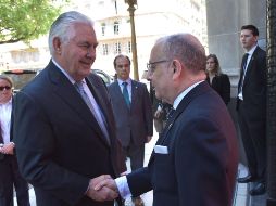 Rex Tillerson, y el canciller argentino, Jorge Faurie, acordaron aumentar la presión contra Venezuela con sanciones económicas. NTX/ ESPECIAL