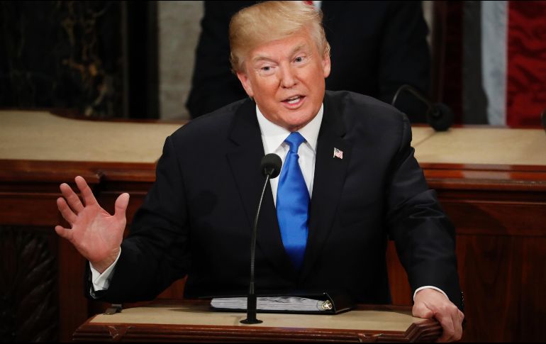 La propuesta no incluye las condiciones exigidas por Trump de limitar el número de familiares que los ''dreamers'' pueden patrocinar para la ciudadanía. AP/ARCHIVO