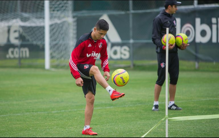 Garnica se siente tranquilo con su labor realizada ante la Máquina, pero sabe que lo mejor está por venir. MEXSPORT / ARCHIVO