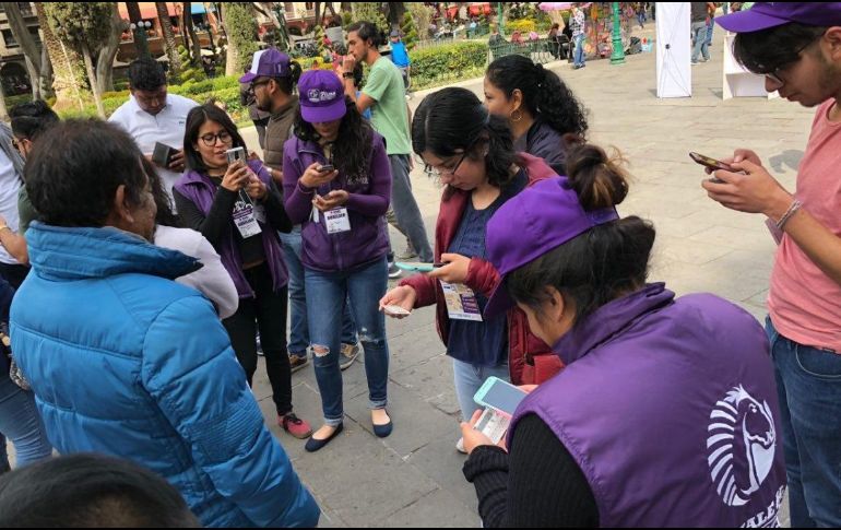 “El Bronco” seguirá recabando firmas, pese a que el INE exige 866 mil 593 apoyos que correspondan. TWITTER / @JaimeRdzNL