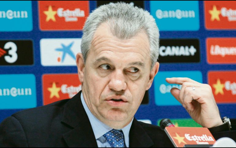 Javier Aguirre. El técnico sigue en el ojo del huracán. NTX