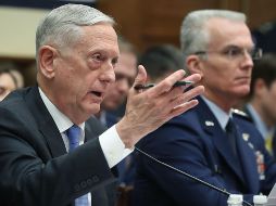 Mattis compareció ante la Cámara Baja para pedir que el Congreso apruebe siete mil MDD en el presupuesto federal para financiar la nueva Estrategia de Defensa Nacional. AFP / M. Wilson
