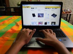 Para mantener la seguridad al navegar en internet, recomendó contar con tecnologías y un sistema operativo moderno y seguro.  EL INFORMADOR/ ARCHIVO