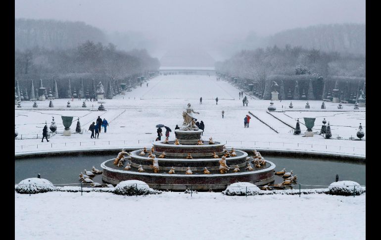 Nevadas en Francia provocan problemas en los transportes