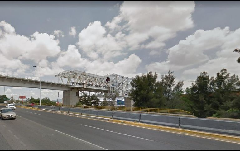 Además de la pavimentación en Periférico Norte, en la zona se construye el Viaducto Belenes y hay también obras de Línea 3 del Tren Ligero. ESPECIAL / Google Maps