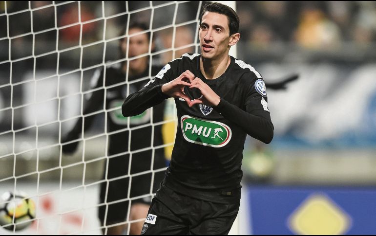 Ángel Di María anotó tres goles en el triunfo del París Saint-Germain ante el Sochaux en la Copa de Francia. AFP