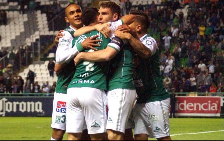 El argentino Mauro Boselli (89) y el colombiano Andrés Mosquera (90) anotaron por los Panzas Verdes. ESPECIAL