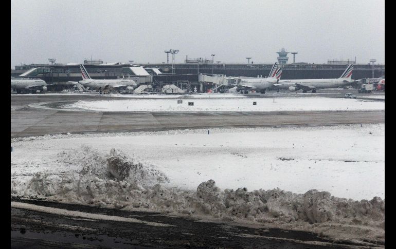 La pista del aeropuerto Orly. Varios vuelos fueron anulados durante la mañana en los aeropuertos parisinos.