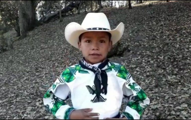 El pequeño se dedica profesionalmente a la música y es la estrella central de los promos 