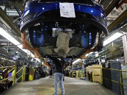 Tanto autopartes como automóviles de importación y exportación son afectados, sobre todo en las plantas que fabrican vehículos en el país. AP / ARCHIVO