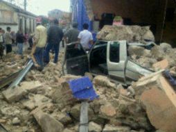 Foto que circula en las redes y supuestamente muestra afectaciones tras el sismo. ESPECIAL TWITTER @howelljp20ARCHIVO  /