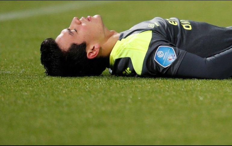 Se espera que en las próximas horas haya un comunicado con el estado del mexicano.TWITTER/@psveindhoven