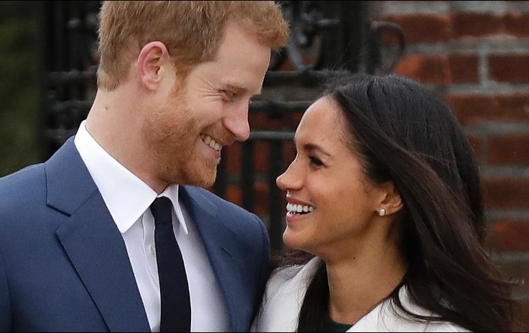 Entre las personas que Markle podría elegir estarán su madre, padre, hermanastro y posiblemente algunas amistades como la tenista Serena Williams. AP/ARCHIVO