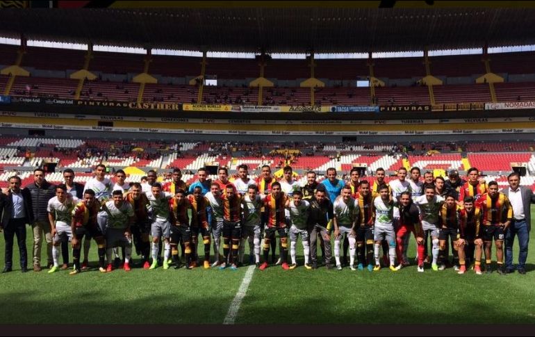 Los Leones se colocaron al frente del marcador al minuto 16, con un autogol de William Henrique Antunes de los Bravos. TWITTER/@LeonesNegrosCF