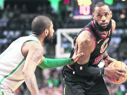 Luce. James terminó con 24 puntos y 10 asistencias. AFP/A. Glanzman