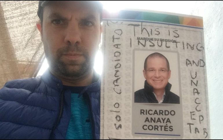 Hasta las 18:30 horas de ayer domingo se registró el voto de 203 mil 705 votos de la militancia.Twitter/@carlos_flores