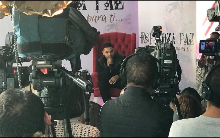 El nuevo disco de Espinoza se estrenará el 14 de febrero. TWITTER / @EspinozaOficial