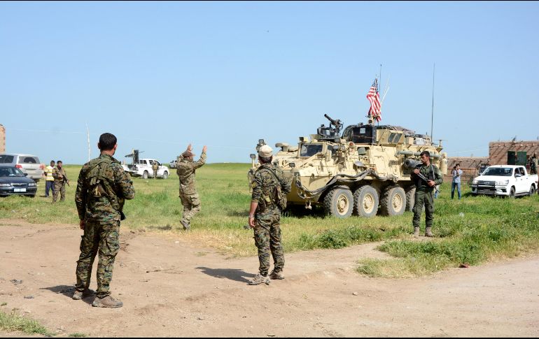 Elementos de ambas partes luchan contra los últimos vestigios del grupo Estado Islámico en Siria. EFE / ARCHIVO