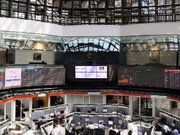 Al cierre de la sesión accionaria, la Bolsa Mexicana operó un volumen de 241.3 millones de títulos. FB/ Bolsa Mexicana de Valores