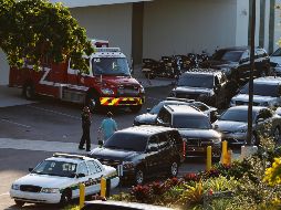La policía informó que tras el tiroteo había 14 víctimas. AP / J. Skipper