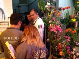 Se realizaron 88 verificaciones en negocios que venden y distribuyen productos alusivos a la fecha. TWITTER / @Profeco