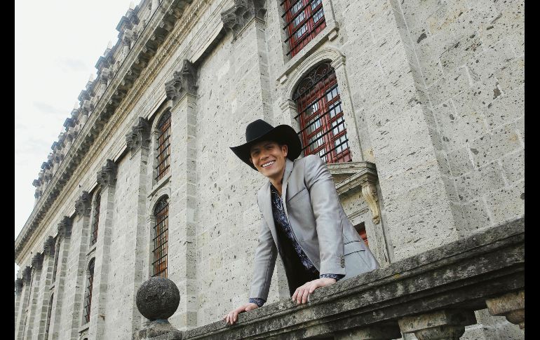 Cantautor. Fernando Corona prepara dueto con Pancho Barraza. EL INFORMADOR/A. Camacho